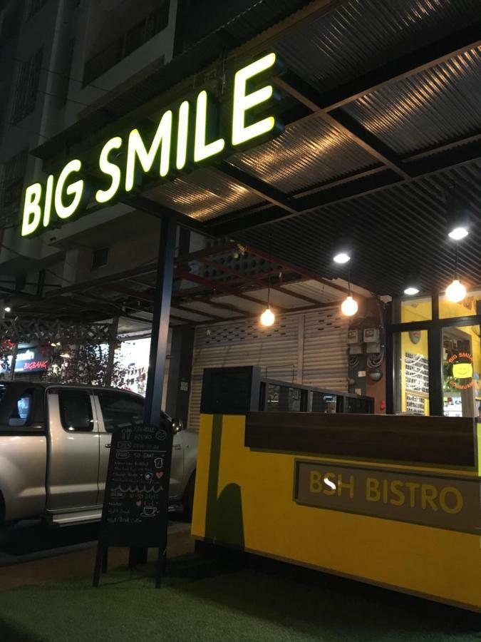 Hotel Big Smile Bangkok Exterior foto